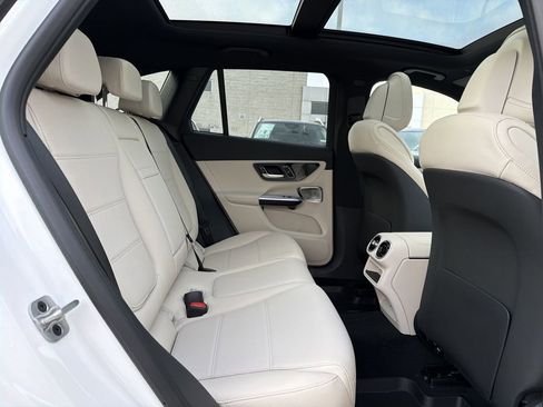 New 2026 Mercedes-Benz GLC 300 4MATIC image 17