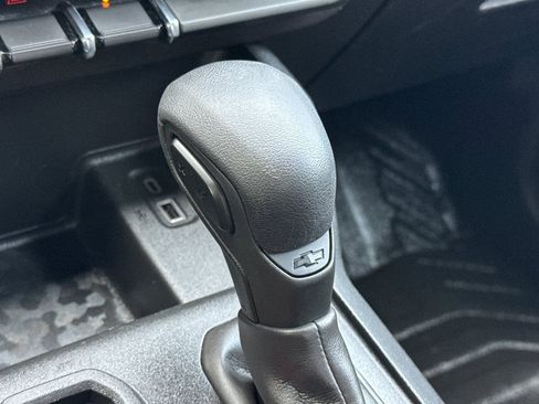 Used 2023 Chevrolet Colorado W/T image 21