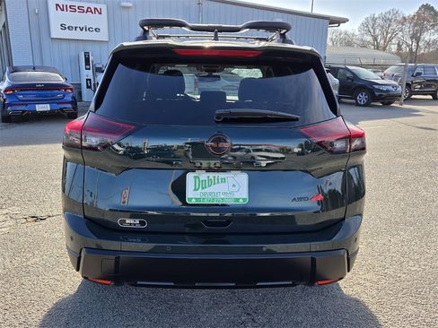 New 2026 Nissan Rogue SV image 8