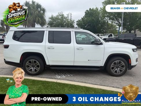 Used 2024 Jeep Wagoneer L Series II image 3