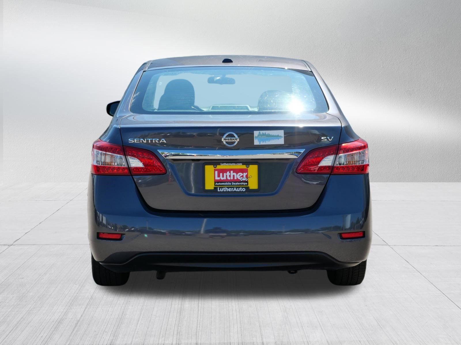 Used 2015 Nissan Sentra SV FWD image 6