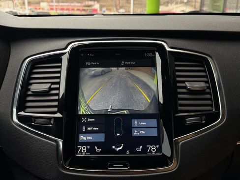 Used 2018 Volvo XC90 T6 Momentum w/ Convenience Package image 30