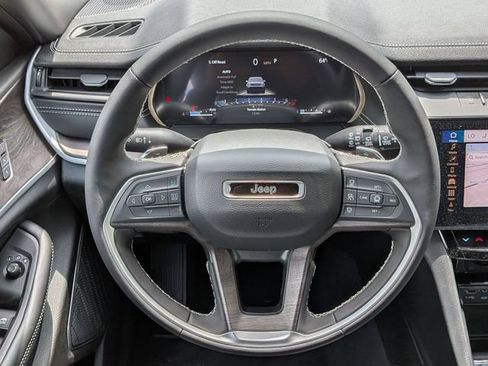 New 2026 Jeep Grand Cherokee L Limited AWD/4WD image 20