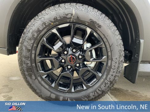 New 2026 Nissan Armada PRO-4X w/ Captain's Chari Seat Package image 11