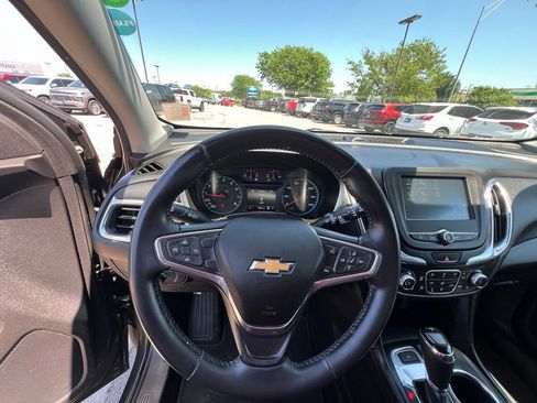 Used 2018 Chevrolet Equinox LT AWD/4WD image 39