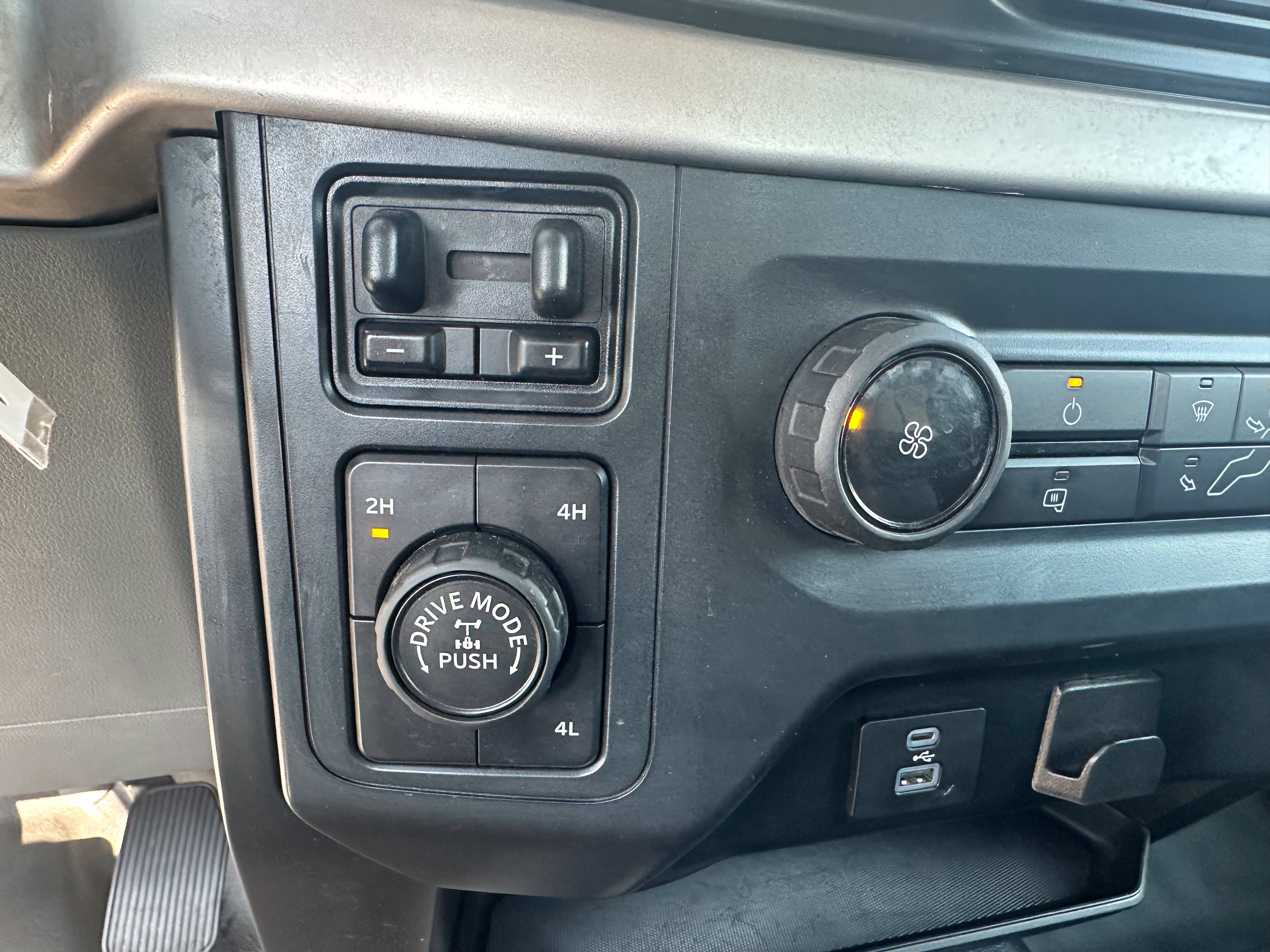 Used 2022 Ford F150 XL w/ Equipment Group 101A High AWD/4WD image 1