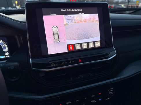 Used 2023 Jeep Compass Trailhawk w/ Trailhawk Elite Group image 19