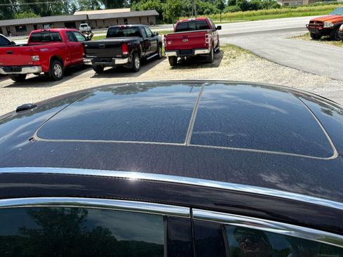 Used 2013 Lincoln MKS AWD image 16