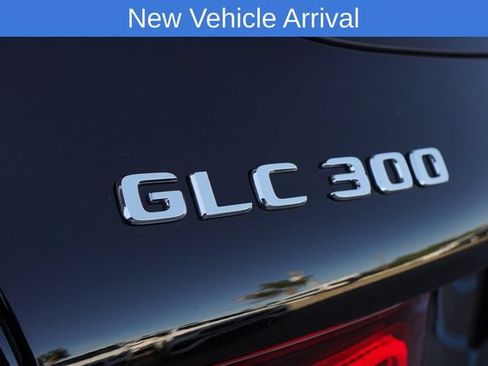 Used 2021 Mercedes-Benz GLC 300 image 12