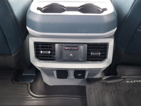 Used 2024 Ford F250 Limited w/ FX4 Off-Road Package AWD/4WD image 37