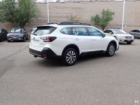 Used 2021 Subaru Outback AWD/4WD image 8