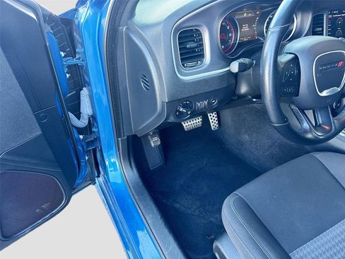 Used 2022 Dodge Charger Scat Pack image 7