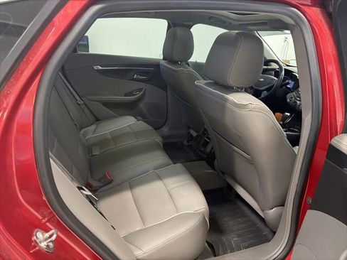 Used 2015 Chevrolet Impala LTZ FWD image 39
