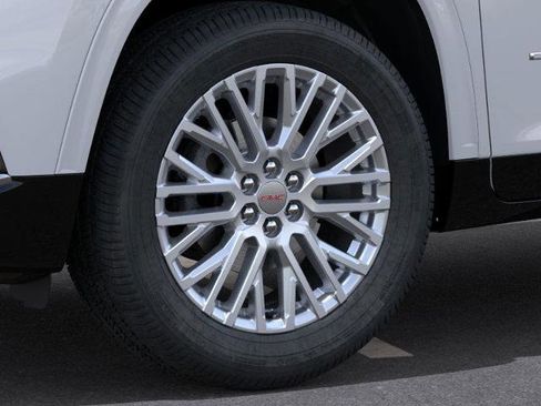 New 2026 GMC Acadia Denali image 9