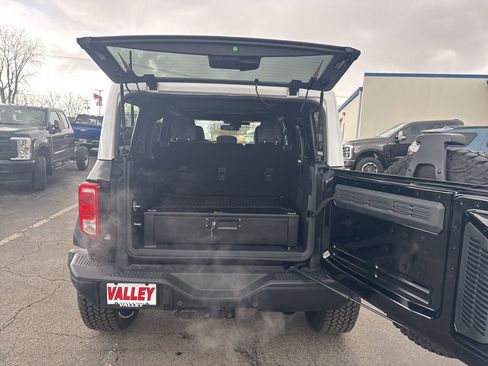 Used 2025 Ford Bronco Heritage Edition image 46