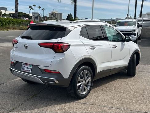 Certified 2023 Buick Encore GX Essence w/ Experience Buick Package FWD image 11