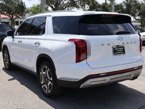 Used 2024 Hyundai Palisade SEL FWD image 10