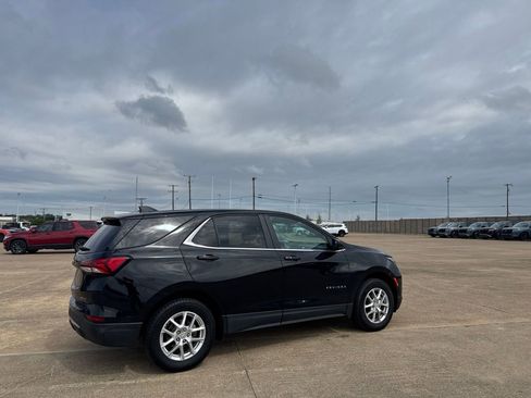 Used 2024 Chevrolet Equinox LT w/ Driver Convenience Package AWD/4WD image 22