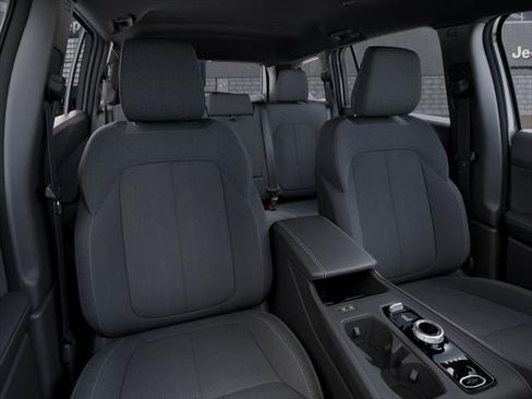 New 2026 Jeep Cherokee Laredo AWD/4WD image 25