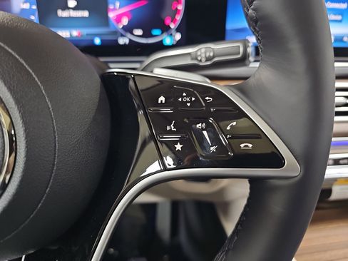 New 2026 Mercedes-Benz GLE 350 4MATIC image 19