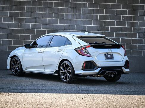 Used 2017 Honda Civic Sport image 4