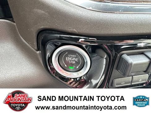 Used 2024 Chevrolet Silverado 1500 RST w/ Convenience Package II AWD/4WD image 17