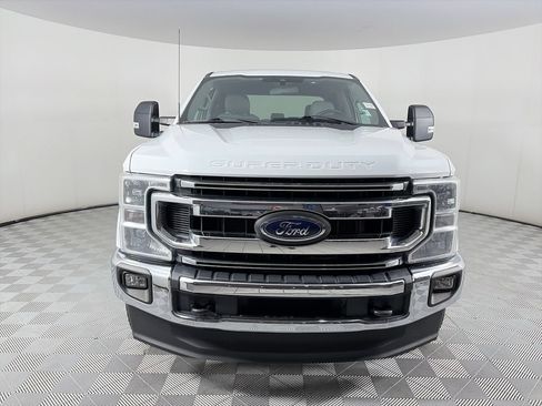 Certified 2022 Ford F250 XLT w/ XLT Value Package AWD/4WD image 2