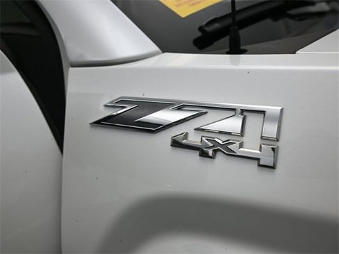 Used 2018 GMC Sierra 1500 SLT w/ SLT Premium Package image 37