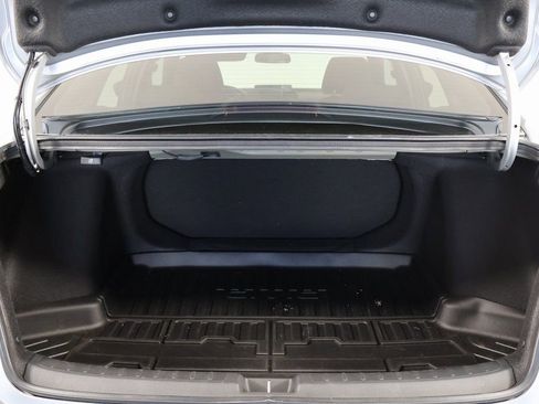 Used 2023 Honda Civic Sport image 11