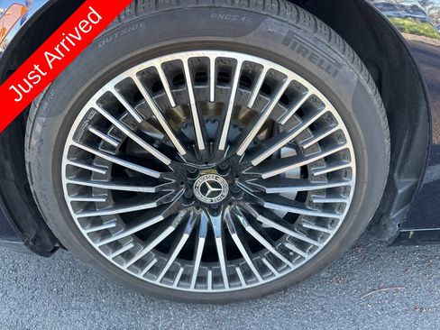 Certified 2022 Mercedes-Benz EQS 450+ Sedan image 3