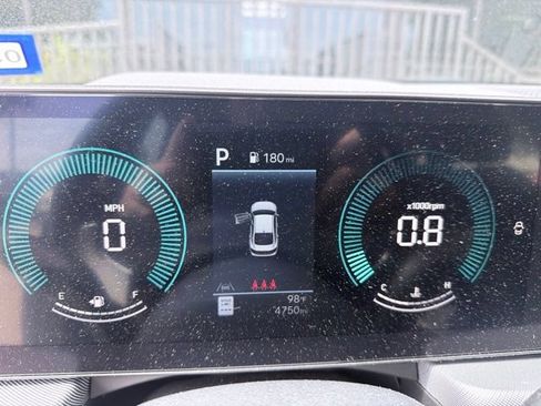 Used 2025 Hyundai Sonata SEL FWD image 6