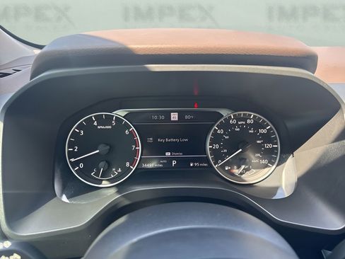 Used 2023 Nissan Rogue SL w/ SL Premium Package image 23