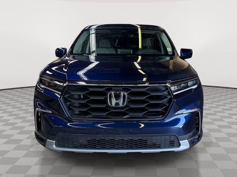 Used 2025 Honda Pilot EX-L image 2