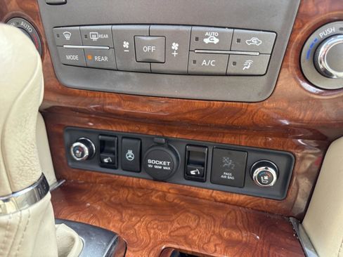 Used 2016 INFINITI QX80 4WD w/ Deluxe Technology Package image 20