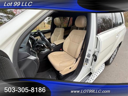 Used 2018 Mercedes-Benz GLS 450 4MATIC w/ Premium Package image 10