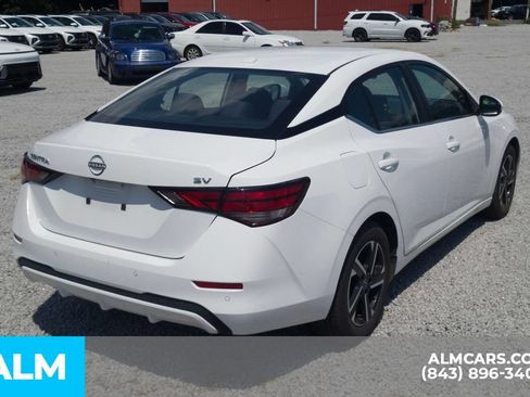 Used 2024 Nissan Sentra SV FWD image 23