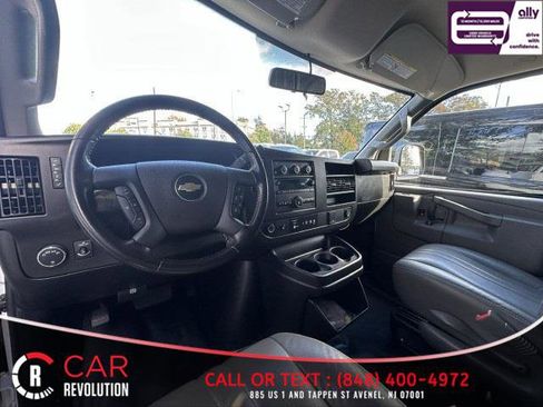 Used 2023 Chevrolet Express 2500 2500 155'' w/ Driver Convenience Package image 13