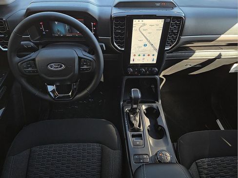 New 2025 Ford Ranger XLT image 10