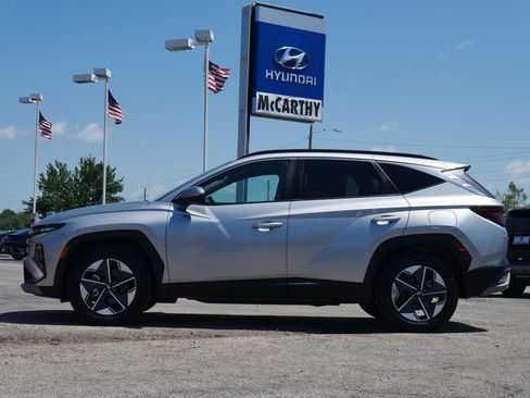 Used 2025 Hyundai Tucson SEL FWD image 12