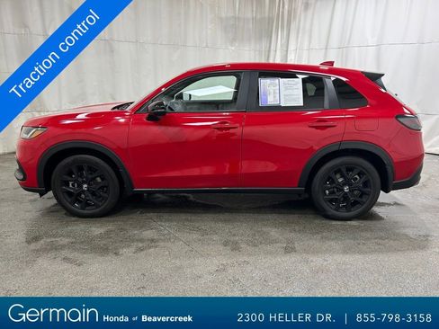 Used 2025 Honda HR-V Sport image 6