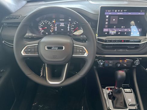 New 2026 Jeep Compass Latitude AWD/4WD image 14