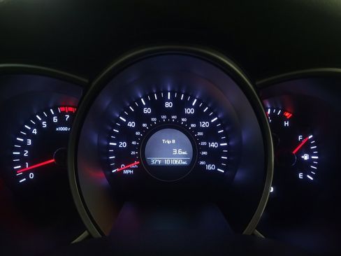 Used 2015 Kia Optima LX image 23