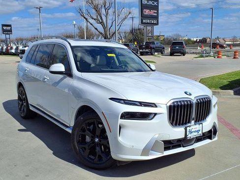 Used 2025 BMW X7 xDrive40i image 1