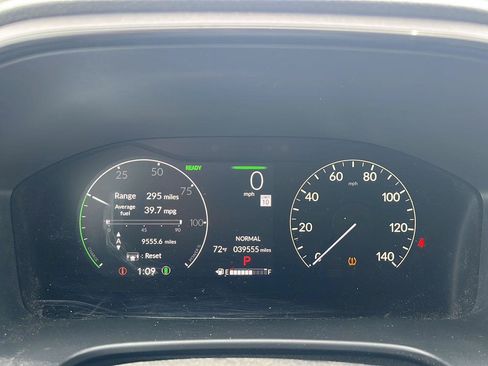 Used 2024 Honda CR-V Sport image 11