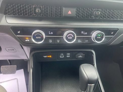 Used 2024 Honda CR-V EX image 13