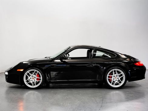 Used 2011 Porsche 911 Carrera S RWD image 7