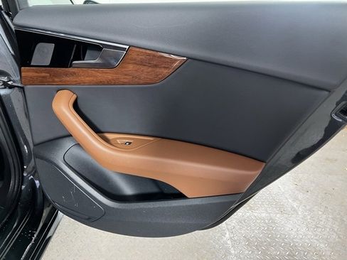 Used 2023 Audi A4 2.0T Premium w/ Convenience Package image 14