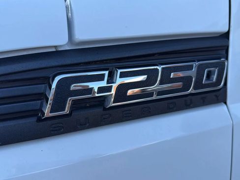 Used 2011 Ford F250 XL w/ PWR Equipment Group AWD/4WD image 9