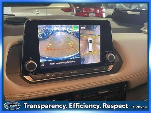 Certified 2021 Nissan Rogue SV image 29