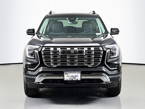 New 2026 GMC Terrain Denali w/ LPO, Black Badging Package image 2